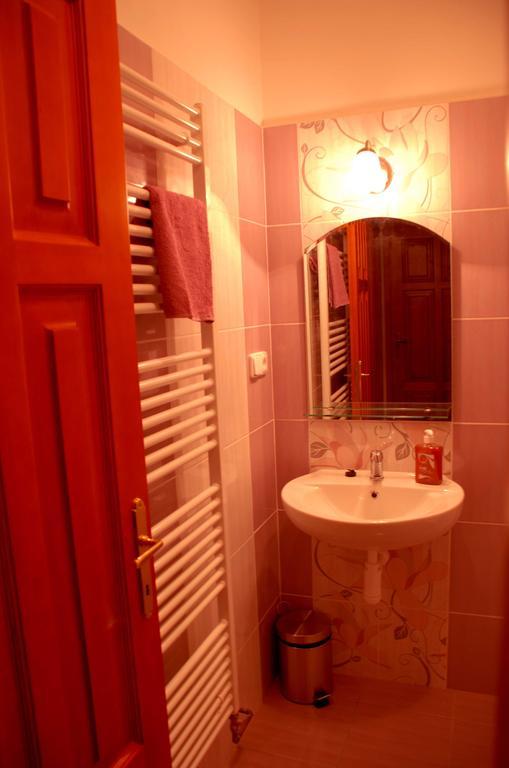 Hostinec A Penzion U Rezku Jistebnice Kamer foto